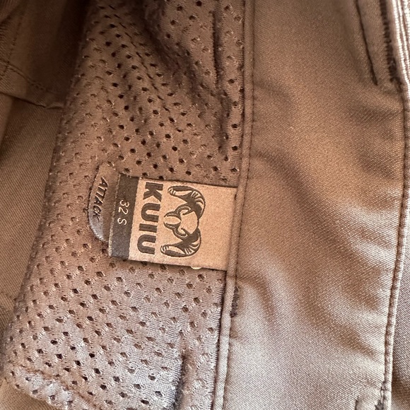 KUIU Attack pants size 32S and 32 colors Gunmetal and bourbon. - Picture 8 of 8